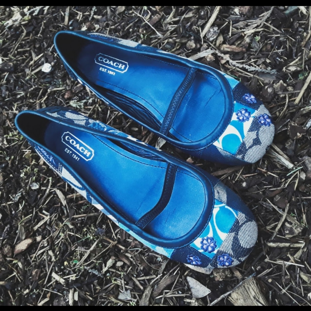 COACH Flats Shoes (Spring collection!] *sz 7.5m*